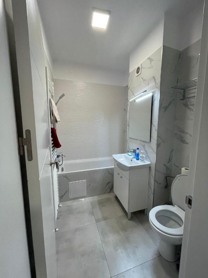 Manhattan Studio In بوخارست المظهر الخارجي الصورة